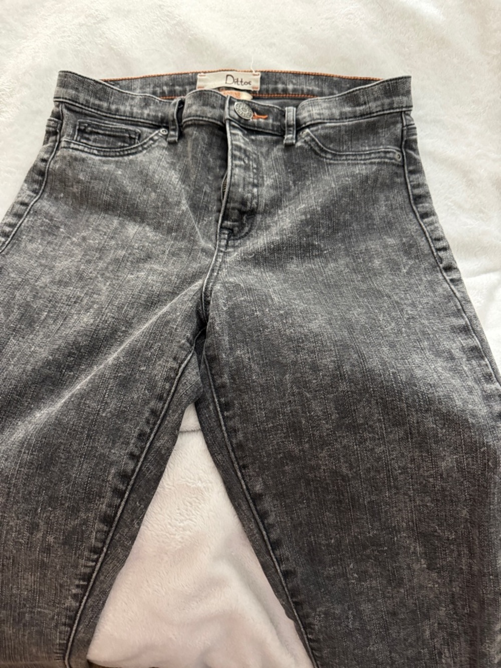 Dittos Women's High-Rise Washed Black Jeans